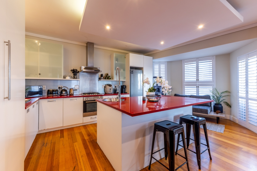 To Let 3 Bedroom Property for Rent in Sea Point Western Cape